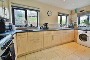 Photo 19- click for photo gallery